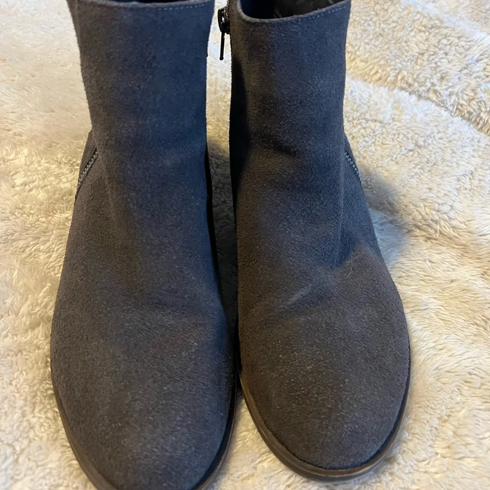 Size 11 Kenzie Bootie - Picture 3 of 4